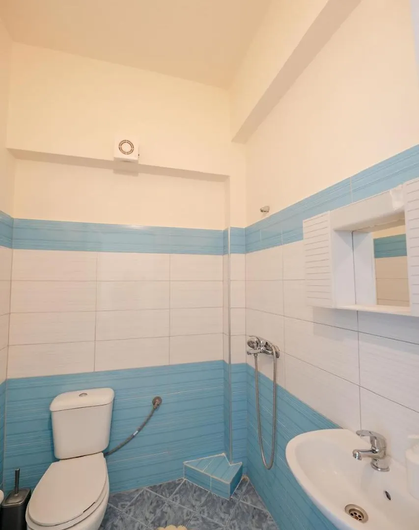 ゲストハウス Vila Dhipali Sarandë アルバニア