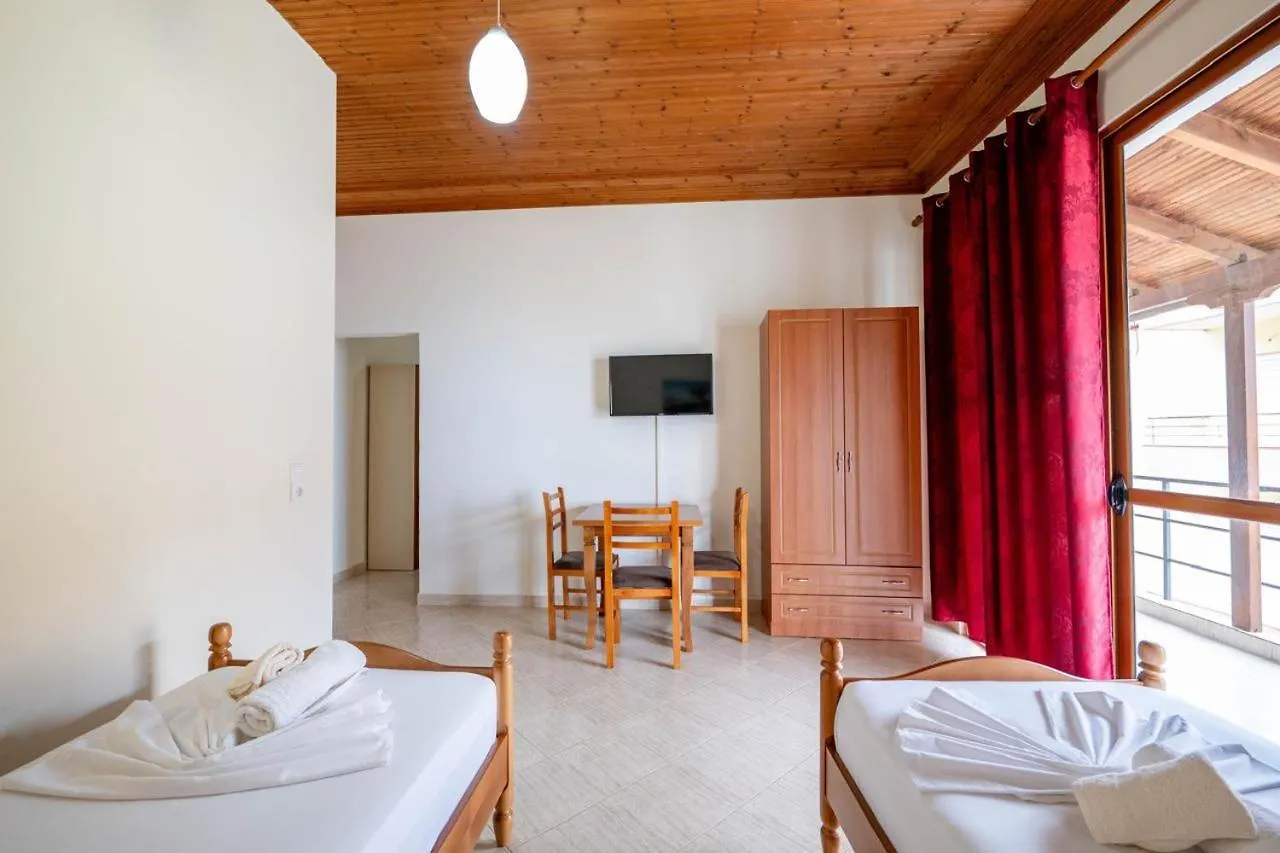 ゲストハウス Vila Dhipali Sarandë アルバニア