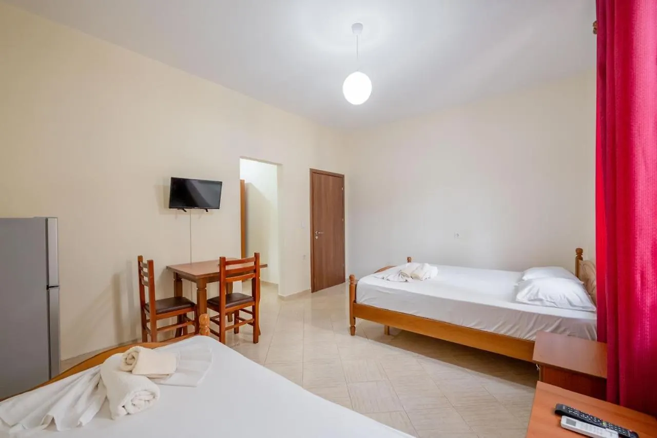 Vila Dhipali Sarandë